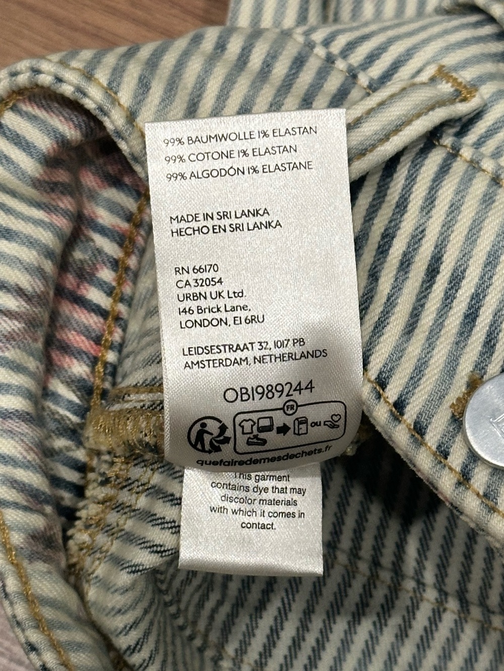 NEW Pilcro The Wanderer Mid-Rise Relaxed-Leg Jeans Stripe with Floral Accent 28T - Picture 9 of 16